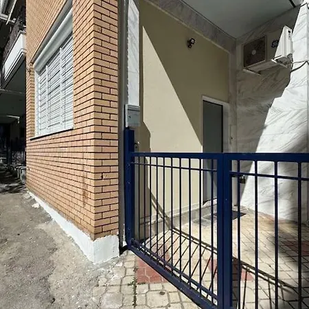 Daire Stella's House *